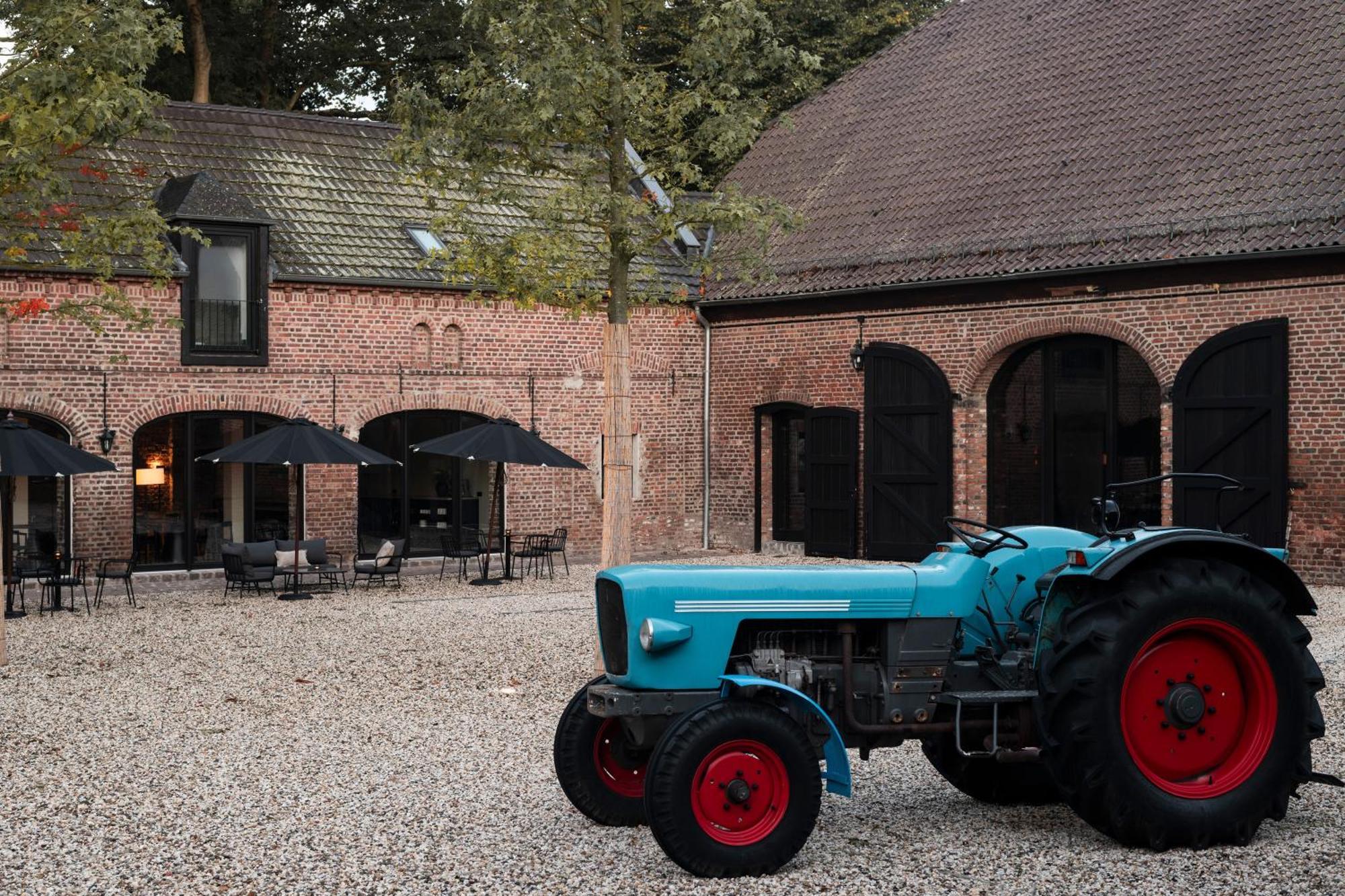 Hotel Lohauser Hof, Dusseldorf
